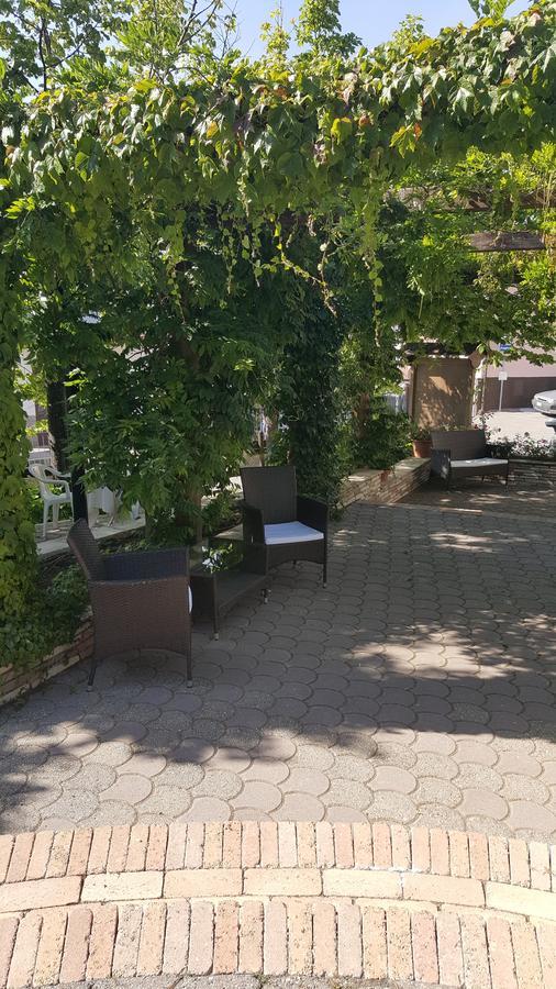 ホテルRistorante Primula Bianca ヴァルツィ エクステリア 写真