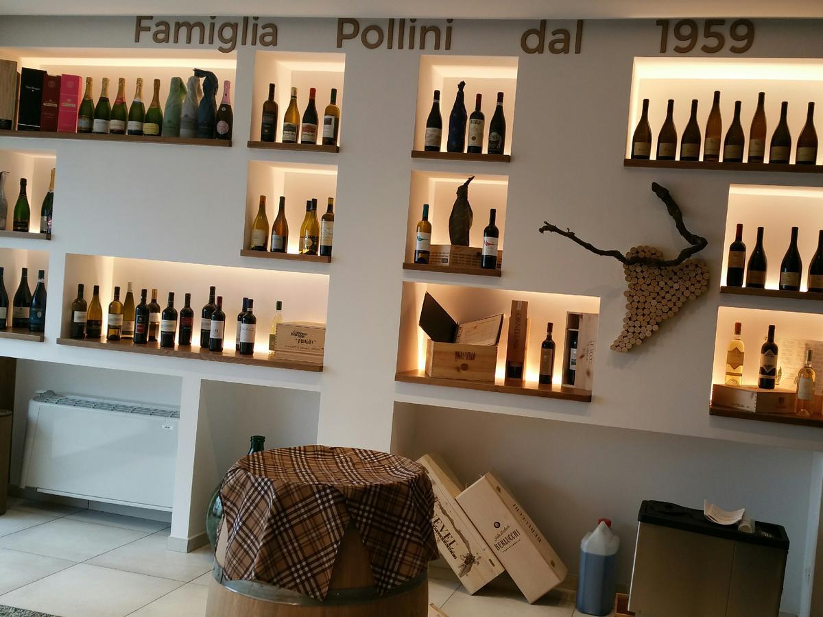 ホテルRistorante Primula Bianca ヴァルツィ エクステリア 写真